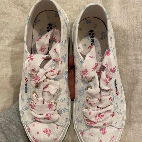 Floral supergas - Picture 3 of 3